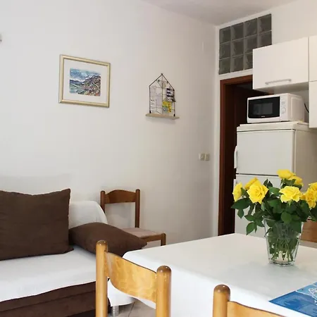 Apartment Mladineo