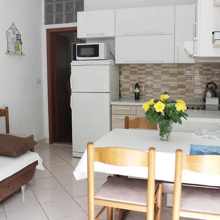 Appartement Mladineo *